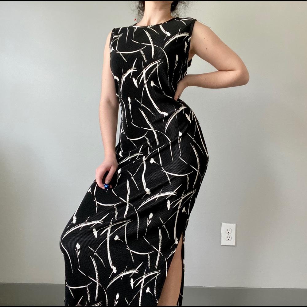 Vintage 90s Sleeveless Maxi Dress
